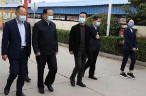 洛陽(yáng)市政協(xié)主席楊炳旭蒞臨洛陽(yáng)正大調研