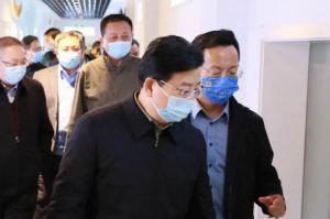 洛陽(yáng)市市長(cháng)徐衣顯蒞臨洛陽(yáng)正大食品調研